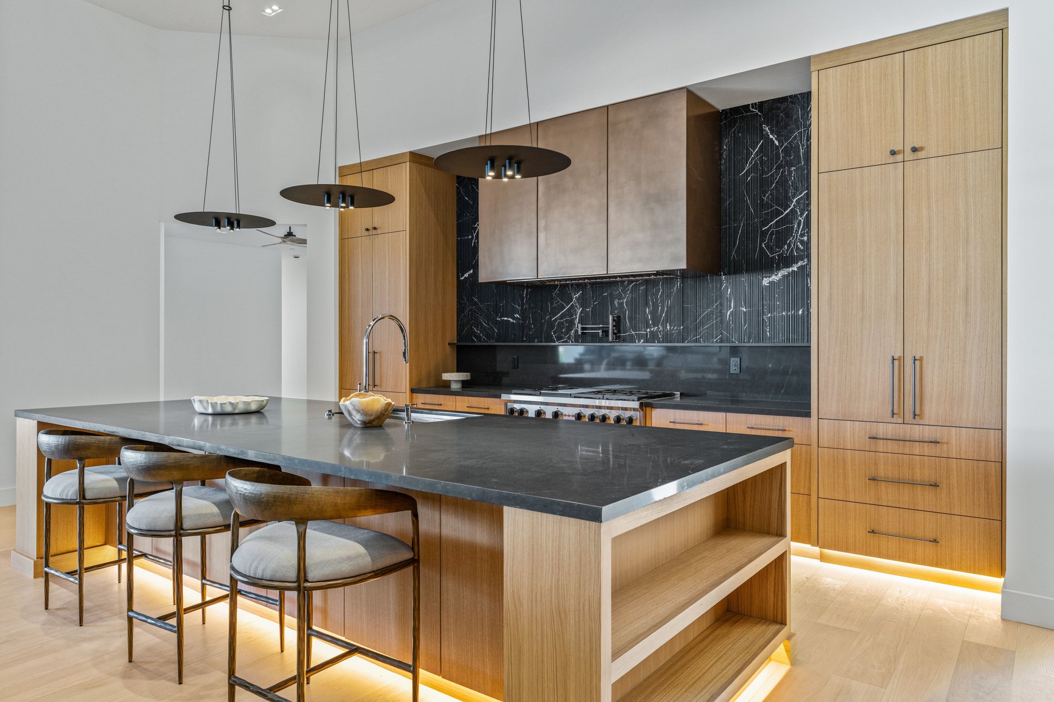 5305 N 68th — Interiors 5