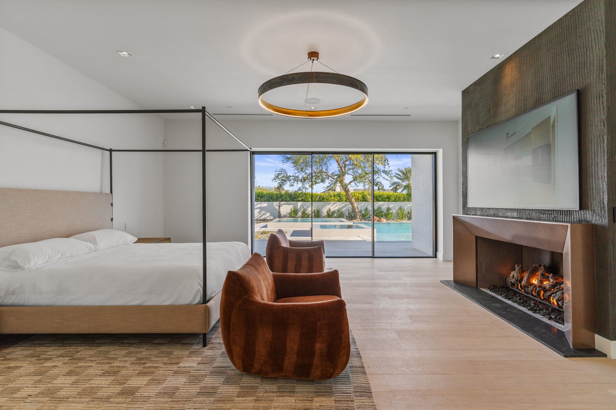 5305 N 68th — Interiors 9